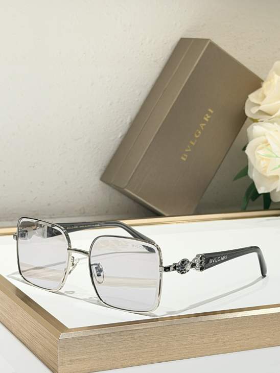 Picture of Bvlgari Sunglasses _SKUfw80880938fw